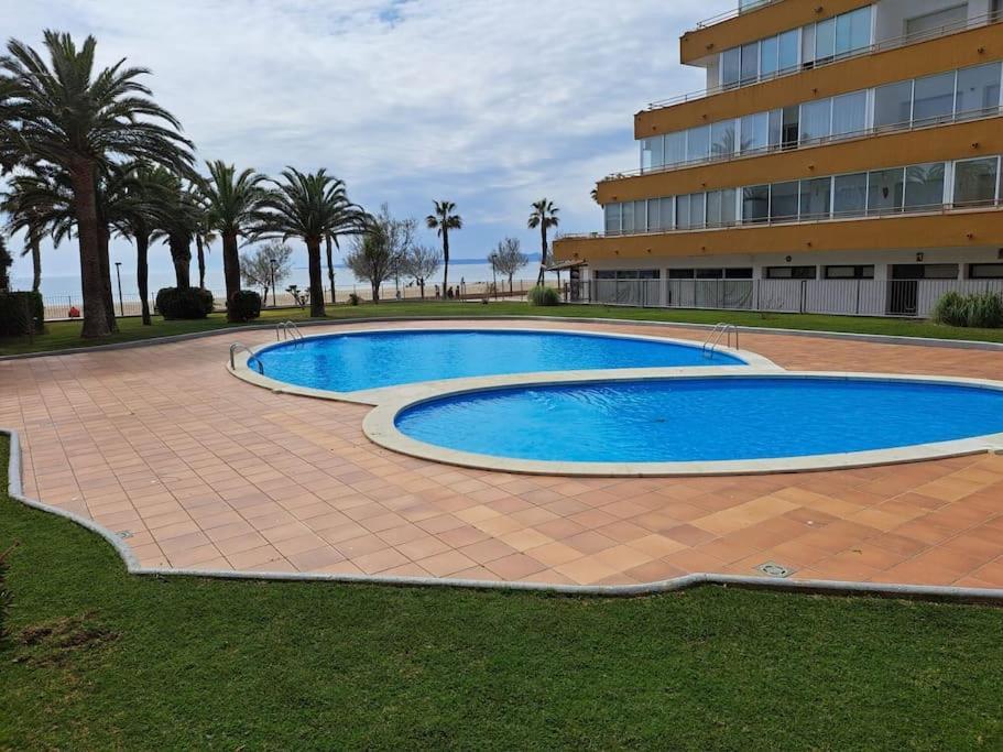 Holiday Center Apartamento Vistas Mar, Acceso Directo Playa Y Piscina Roses Exterior foto