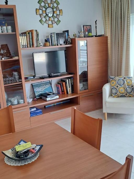 Holiday Center Apartamento Vistas Mar, Acceso Directo Playa Y Piscina Roses Exterior foto